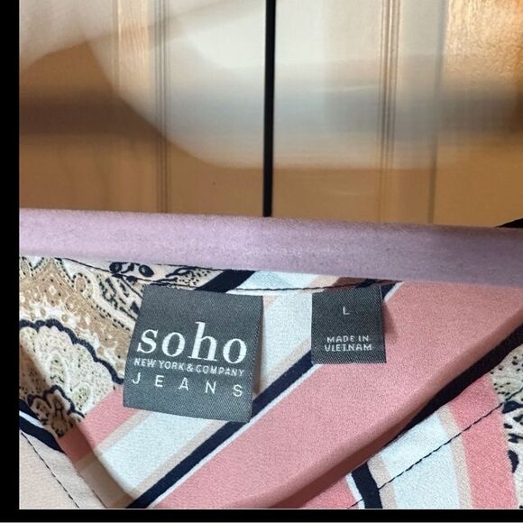 Soho high/ low twisted front blouse - Picture 4 of 6